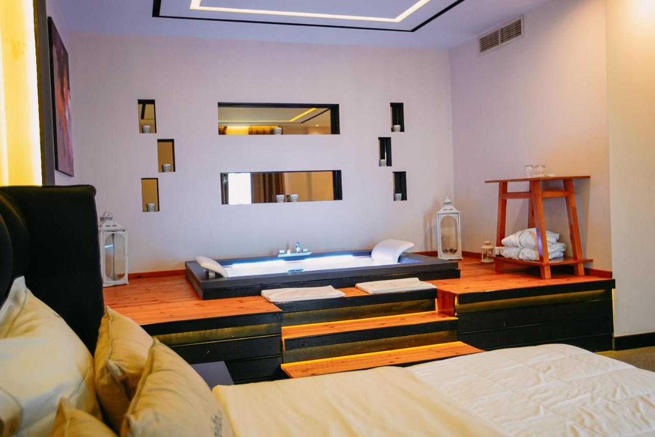 Hotel Delta Premium Durrës Zewnętrze zdjęcie