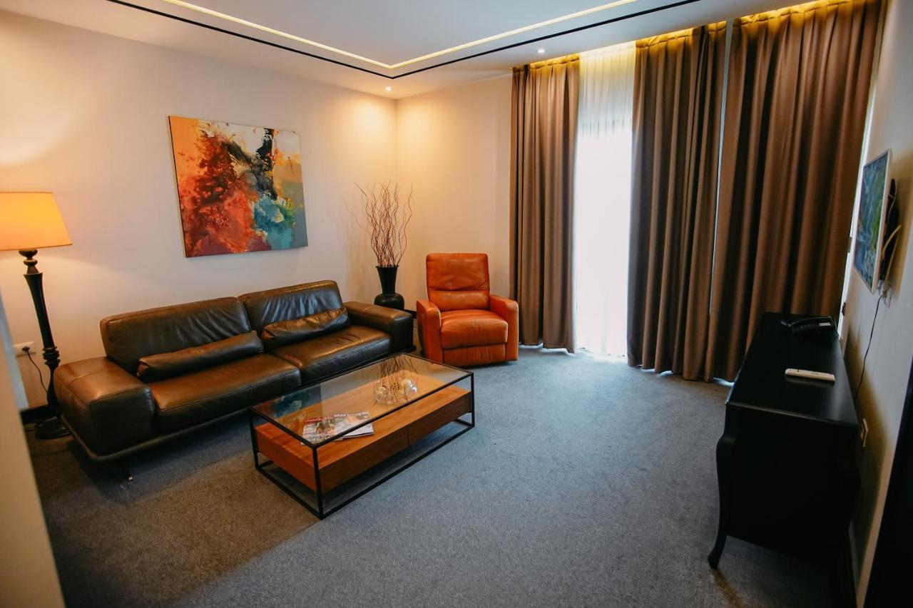 Hotel Delta Premium Durrës Zewnętrze zdjęcie