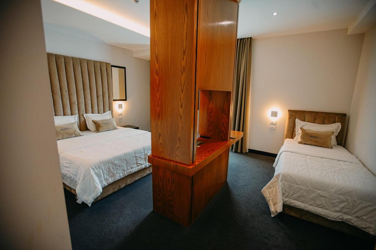 Hotel Delta Premium Durrës Zewnętrze zdjęcie
