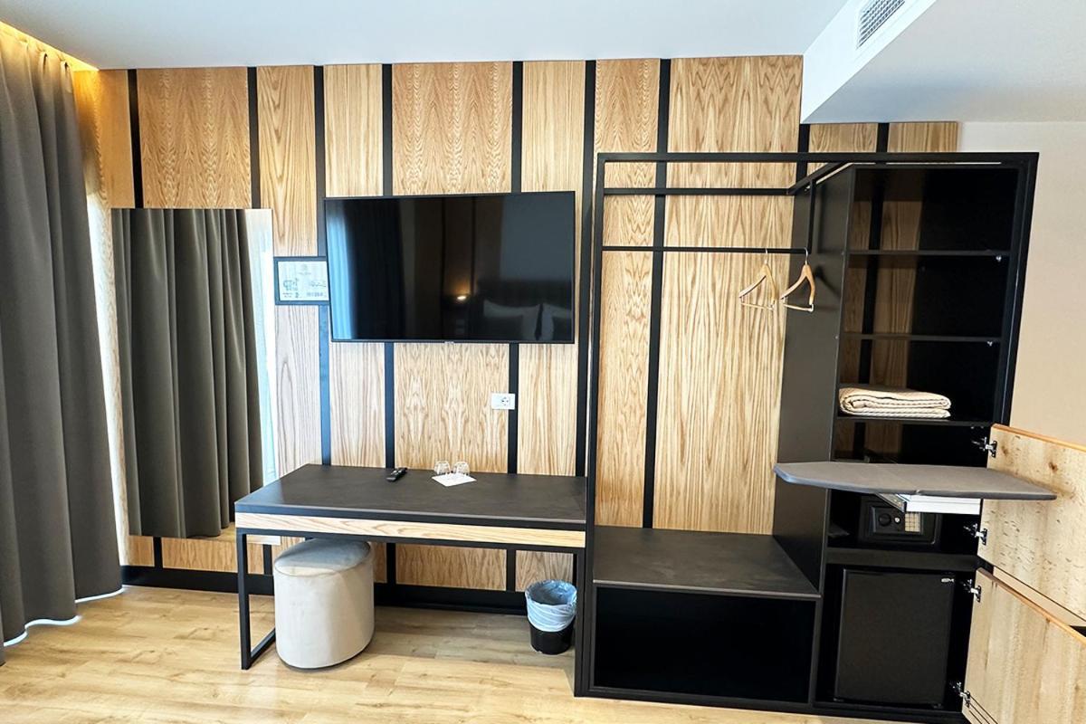 Hotel Delta Premium Durrës Zewnętrze zdjęcie